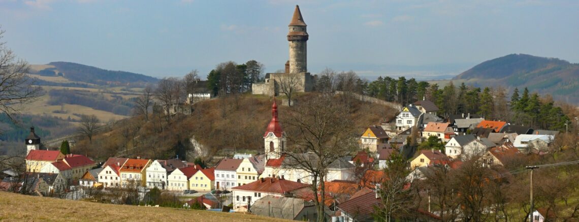 pohled na Štramberk od Bílé Hory