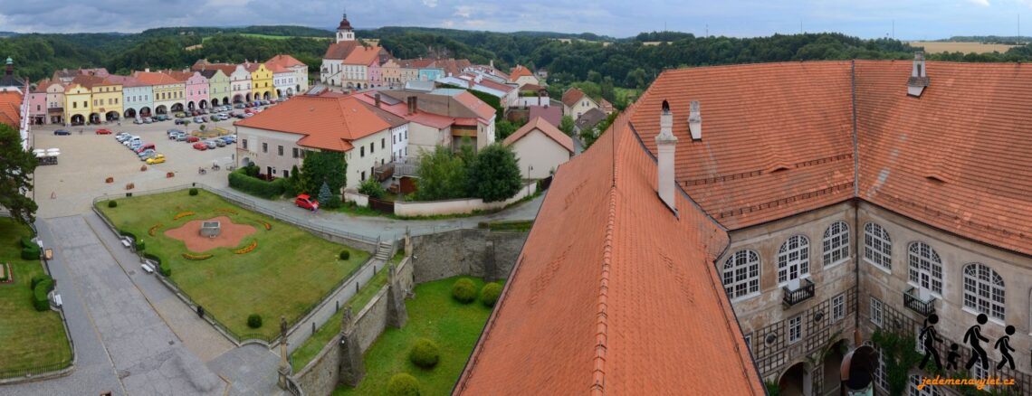 Nové Město nad Metují výhled na náměstí