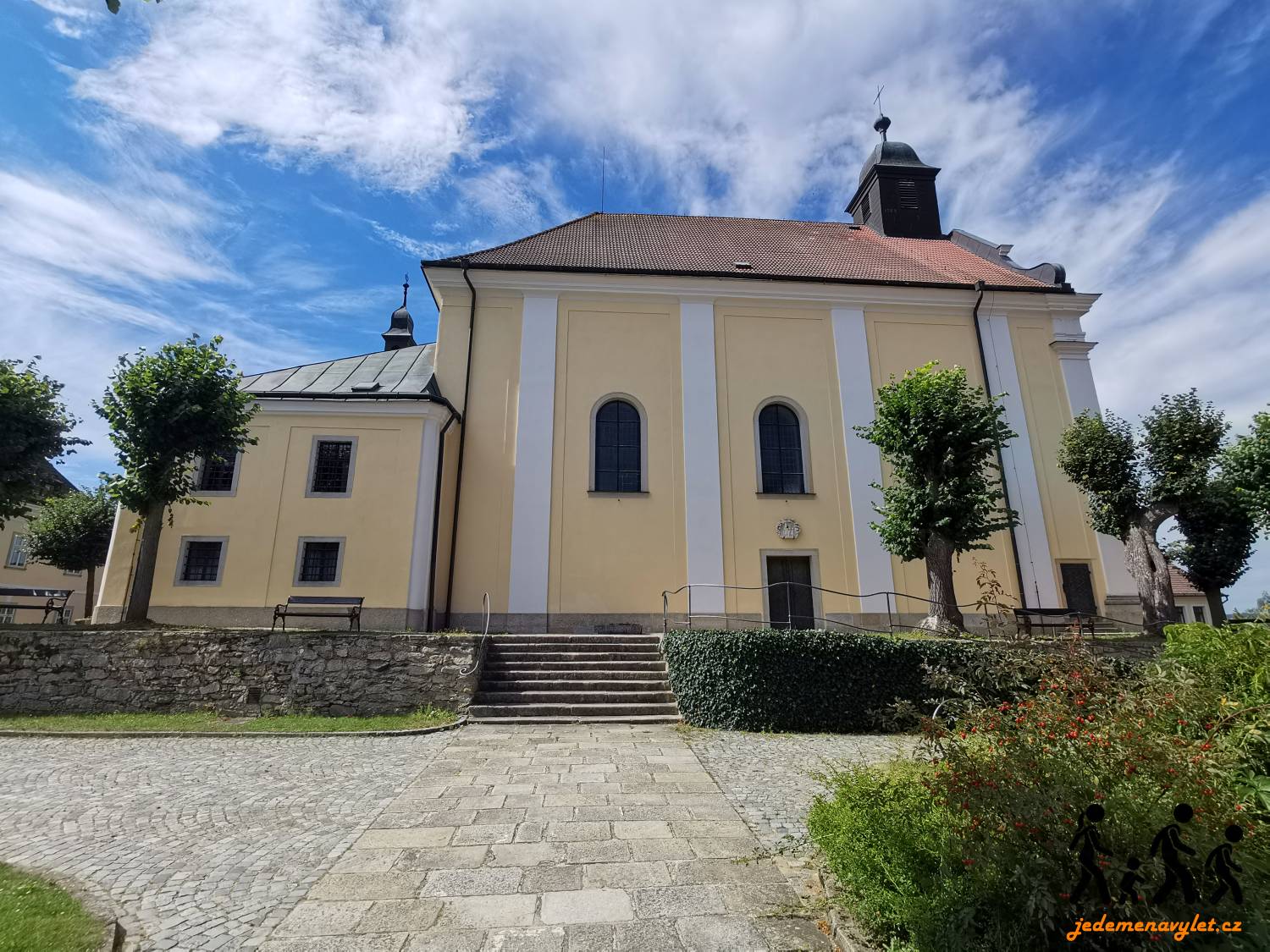 klášter karmelitánů u Kostelního Vydří