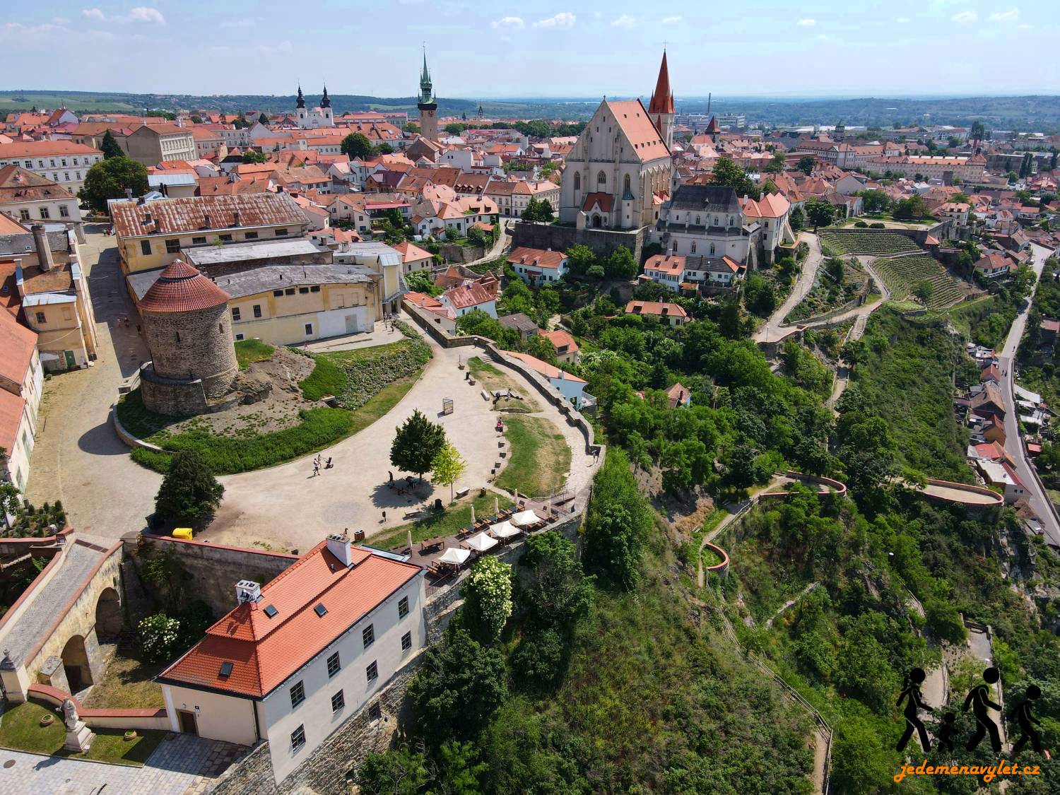 letecký pohled na Znojmo