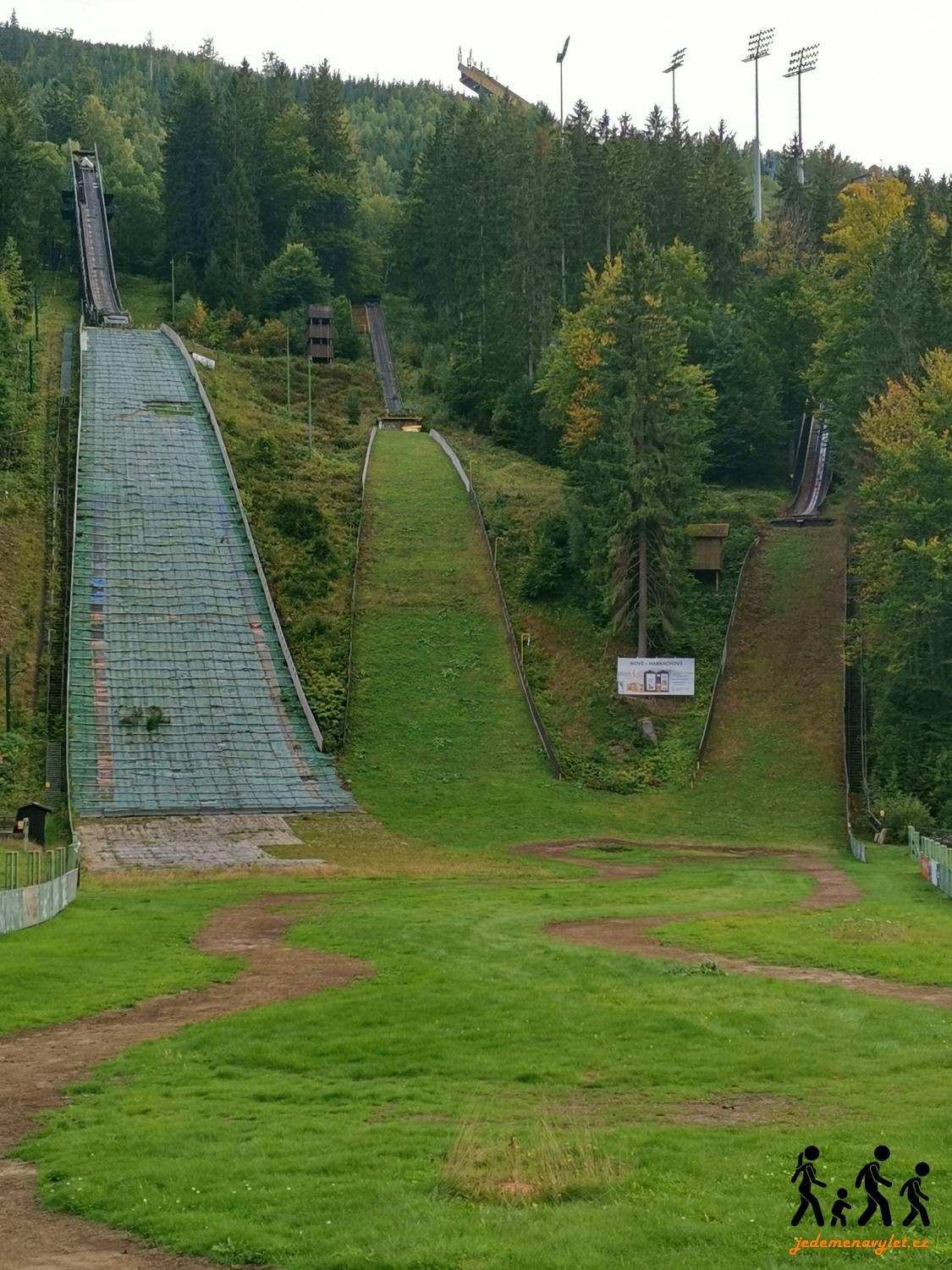 Harrachov skokanské můstky