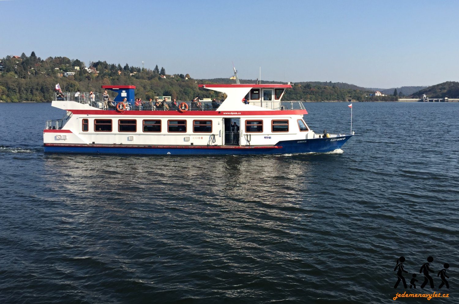 výletní loď na Brněnské přehradě