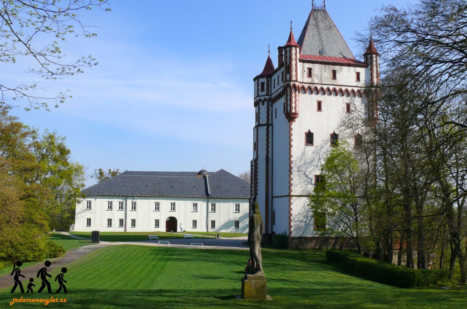Hradec nad Moravicí Bílá věž